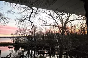 355 Sturtons Ln, Pasadena, MD 21122 - Photo 3