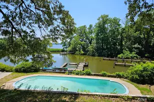 355 Sturtons Ln, Pasadena, MD 21122 - Photo 29