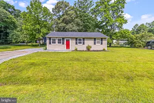 4738 Washington Ave, Shady Side, MD 20764 - Photo 9