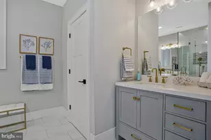 328 Arbutus Dr, Edgewater, MD 21037 - Photo 31