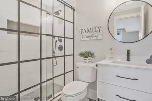 328 Arbutus Dr, Edgewater, MD 21037 - Photo 43