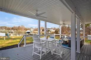 328 Arbutus Dr, Edgewater, MD 21037 - Photo 45