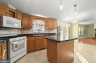 8006 Fair Breeze Dr, Severn, MD 21144 - Photo 7