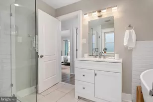 111 Clay St, Annapolis, MD 21401 - Photo 17