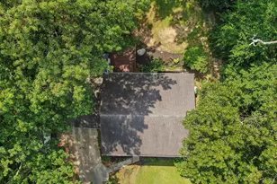 8230 Olney Ct, Pasadena, MD 21122 - Photo 41