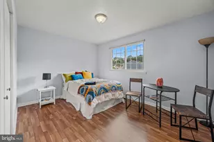 7985 Scotts Manor Ct, Glen Burnie, MD 21061 - Photo 11