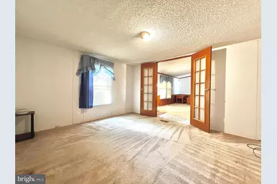 318 Ella Drive, Lothian, MD 20711 - Photo 5