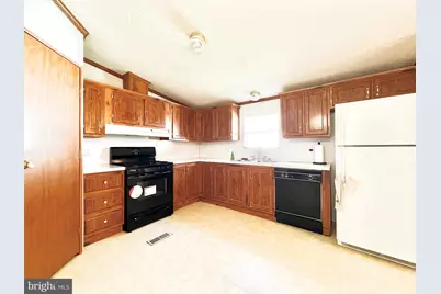 318 Ella Drive, Lothian, MD 20711 - Photo 11