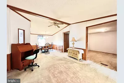 318 Ella Drive, Lothian, MD 20711 - Photo 3