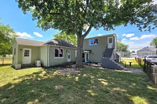 151 Riviera Dr, Pasadena, MD 21122 - Photo 1