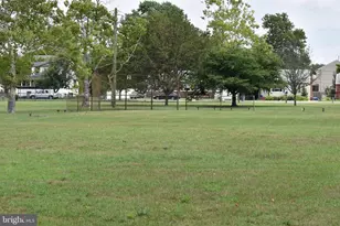 151 Riviera Dr, Pasadena, MD 21122 - Photo 57