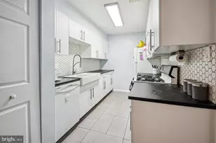 21 Silverwood Cir, Annapolis, MD 21403 - Photo 3