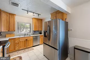 530 Rita Dr, Odenton, MD 21113 - Photo 11