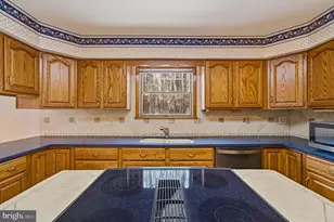 1290 Whirl a Way Ct, Gambrills, MD 21054 - Photo 43