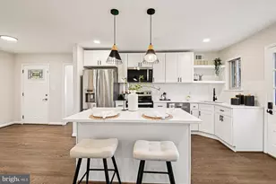 8259 Spring Knoll Dr, Pasadena, MD 21122 - Photo 7