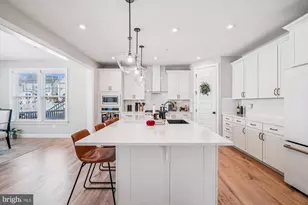 2704 Grasshopper Dr, Odenton, MD 21113 - Photo 3