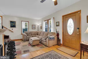 102 Catalpa Rd, Linthicum Heights, MD 21090 - Photo 9