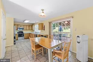 112 Farmbrook Ln, Hanover, MD 21076 - Photo 15