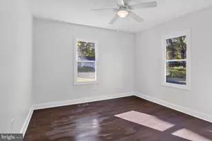 106 Railroad Ave, Pasadena, MD 21122 - Photo 17