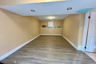 329 10th, Brooklyn, MD 21225 - Photo 29