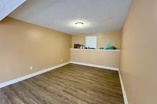 329 10th, Brooklyn, MD 21225 - Photo 31