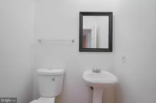 7802 Canter Ct, Severn, MD 21144 - Photo 9