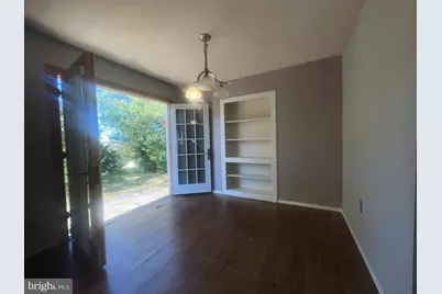 328 Vale Smt S, Laurel, MD 20724 - Photo 5