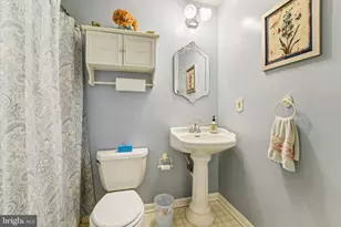 118 W Virginia Ave, Severn, MD 21144 - Photo 19