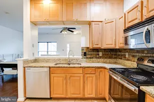 2006 Ripley Point Ct, Odenton, MD 21113 - Photo 15