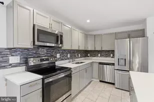 7428 Hawkins Dr, Hanover, MD 21076 - Photo 9