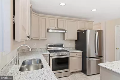 7706 W Evanston Court, Severn, MD 21144 - Photo 13