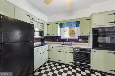 2019 Valley Road, Annapolis, MD 21401 - Photo 11