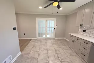 602 Eliot Rd, Pasadena, MD 21122 - Photo 5