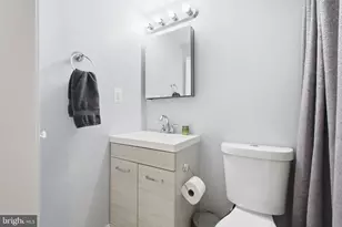 594 Glen Ct, Glen Burnie, MD 21061 - Photo 15