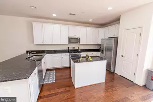 8532 Golden Eagle Ln, Severn, MD 21144 - Photo 7