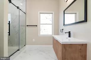 610 E Marshall Ave, Deale, MD 20751 - Photo 37