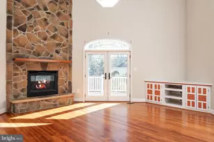 610 E Marshall Ave, Deale, MD 20751 - Photo 23