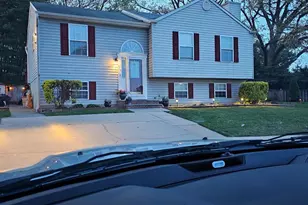 1515 Baby Baer Ct, Glen Burnie, MD 21061 - Photo 1