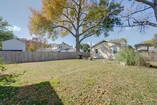 7819 Appletree Rd, Pasadena, MD 21122 - Photo 37