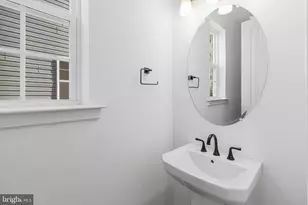 5724 Howard Dr, Glen Burnie, MD 21060 - Photo 15