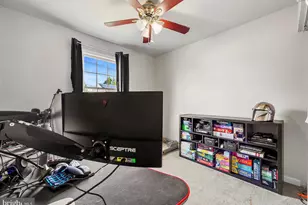 300 Twin Oaks Rd, Linthicum Heights, MD 21090 - Photo 15