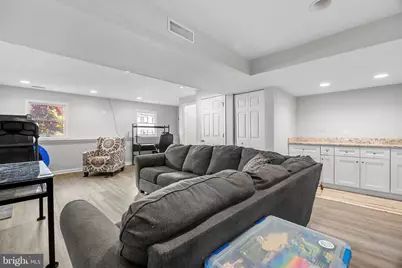 300 Twin Oaks Road, Linthicum Heights, MD 21090 - Photo 23