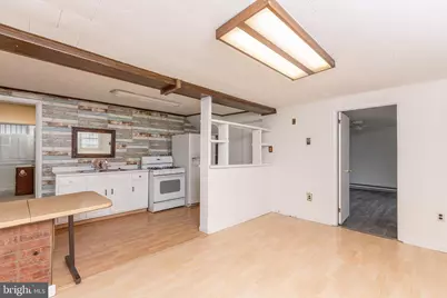 17 2nd Avenue, Baltimore, MD 21225 - Photo 3