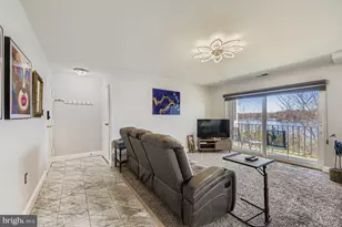 353 Gatewater Ct, Glen Burnie, MD 21060 - Photo 5