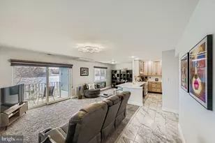 353 Gatewater Ct, Glen Burnie, MD 21060 - Photo 3