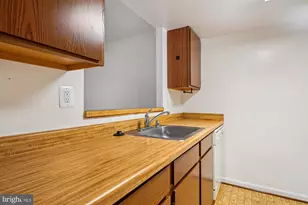 1410 Greendale Ct, Arnold, MD 21012 - Photo 5