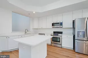 355 Southport Dr, Edgewater, MD 21037 - Photo 17