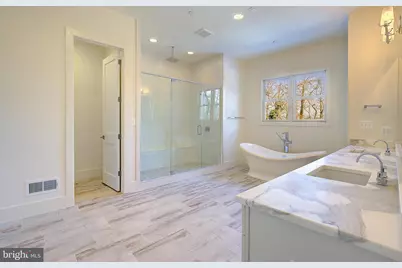 703 B Glendon Avenue, Annapolis, MD 21403 - Photo 29