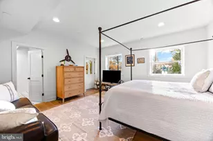 90 E Lake Dr, Annapolis, MD 21403 - Photo 61