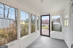 1 Beach Rd, Glen Burnie, MD 21060 - Photo 25